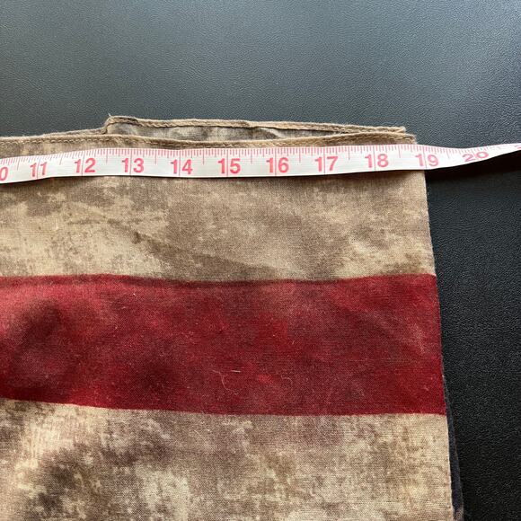 Americana Patriotic Distressed Flag Wrap OSFM - Picture 8 of 9